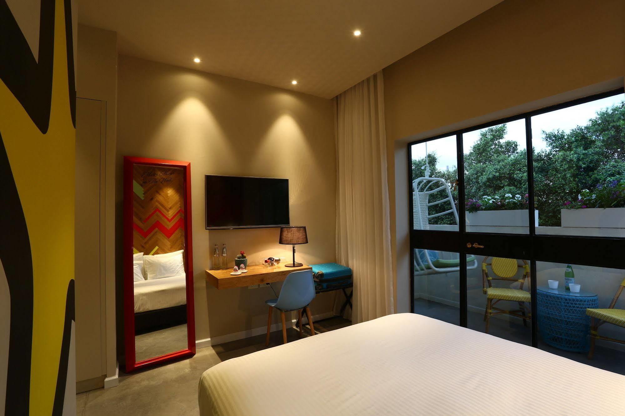 Cucu Hotel Tel Aviv Eksteriør bilde